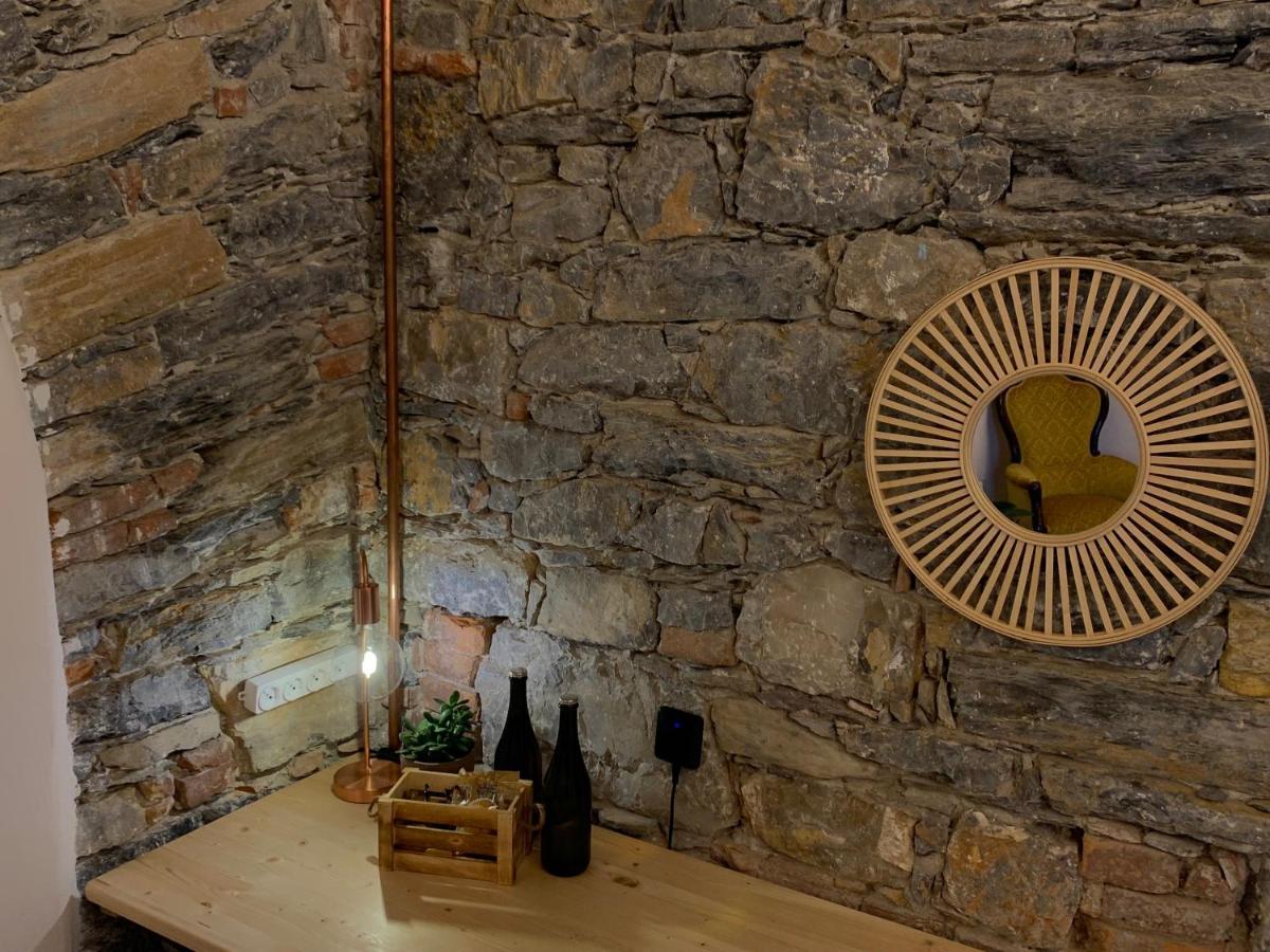 Rock & Wood - Apartment & Room La Spezia Buitenkant foto