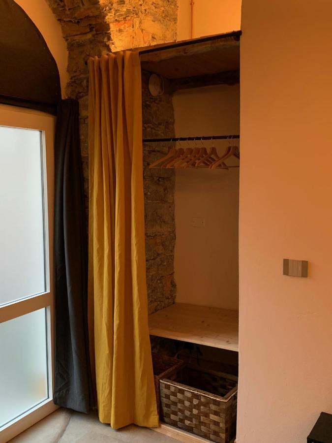 Rock & Wood - Apartment & Room La Spezia Buitenkant foto